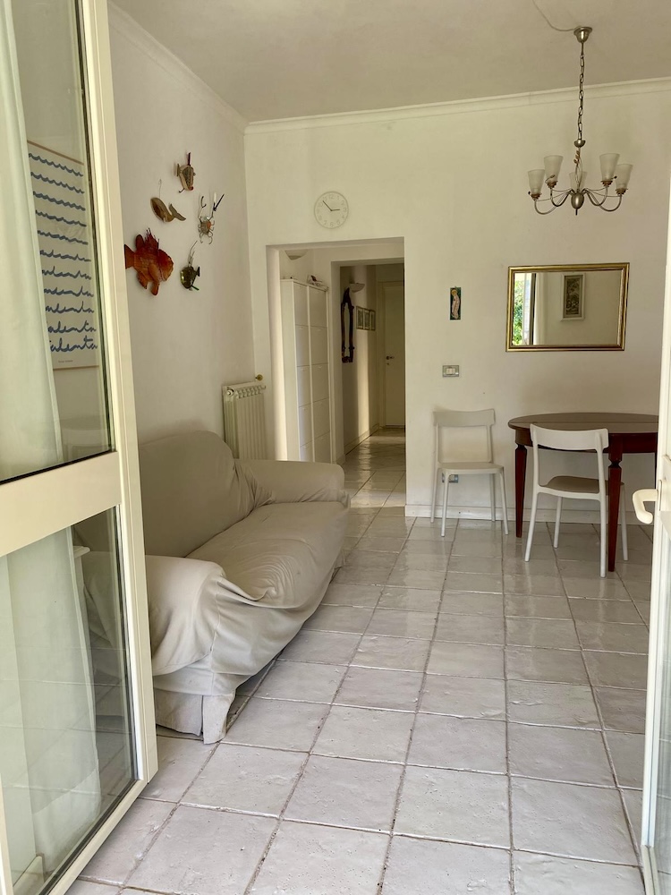 Casa-Angelo-Wohnraum-Segelzentrum-Elba